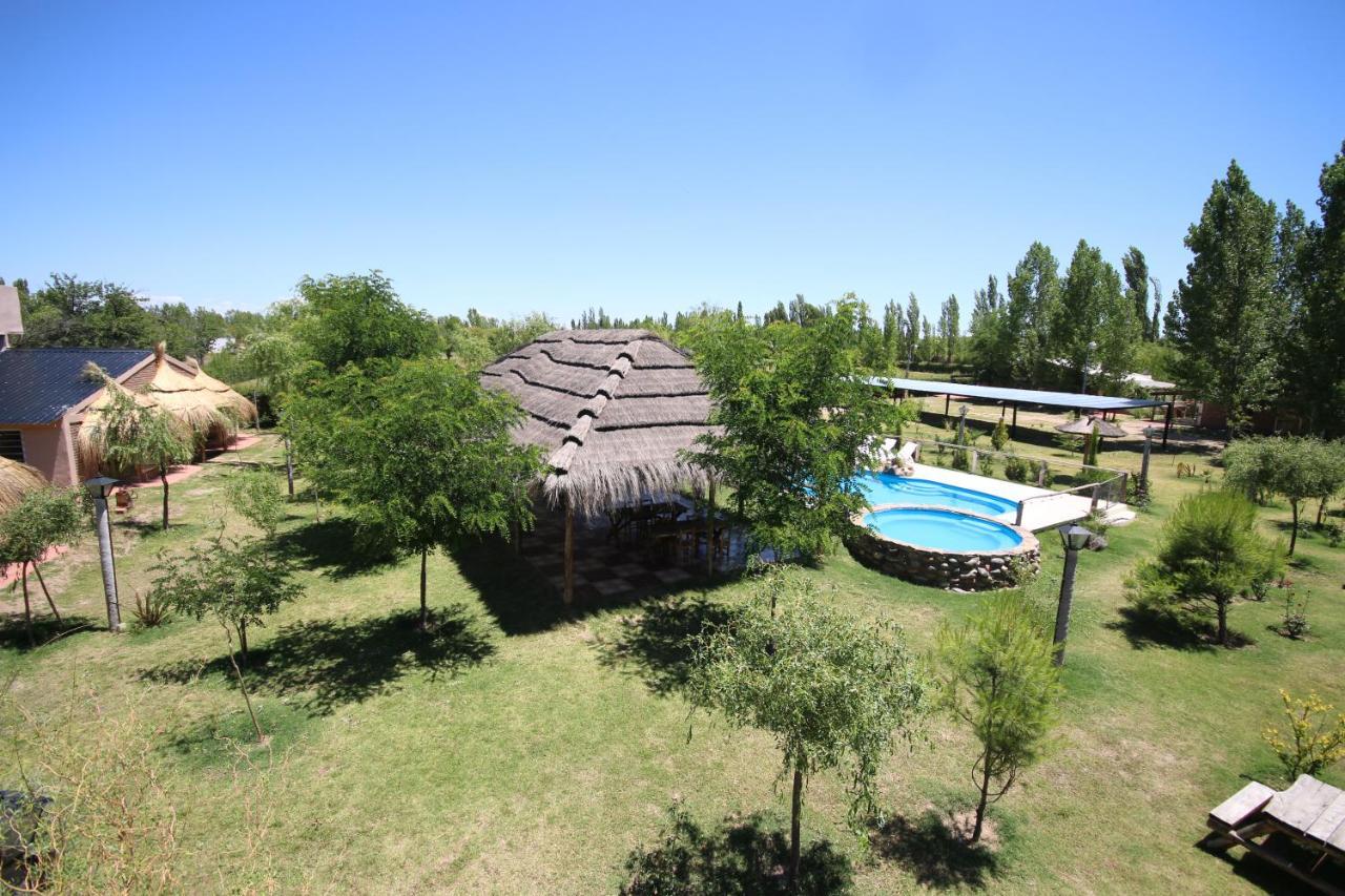 Отель Cabanas El Pueblo Escondido Сан-Рафаэль Экстерьер фото